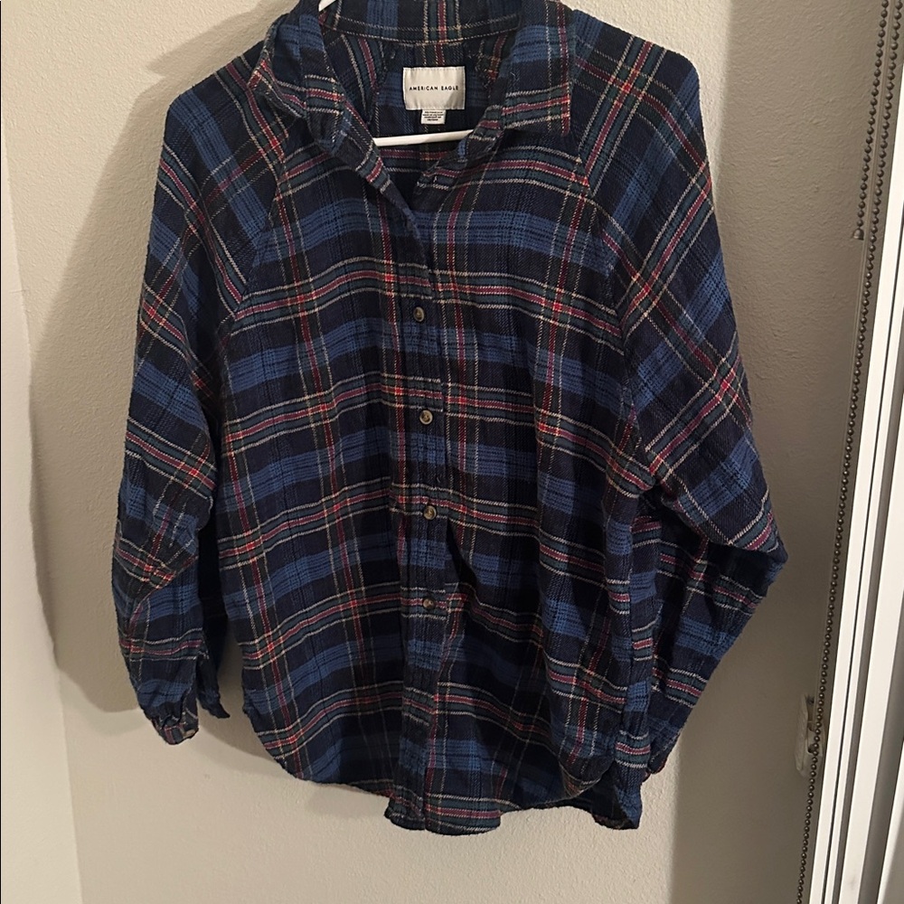 Blue/Navy plaid American Eagle flannel shirt
